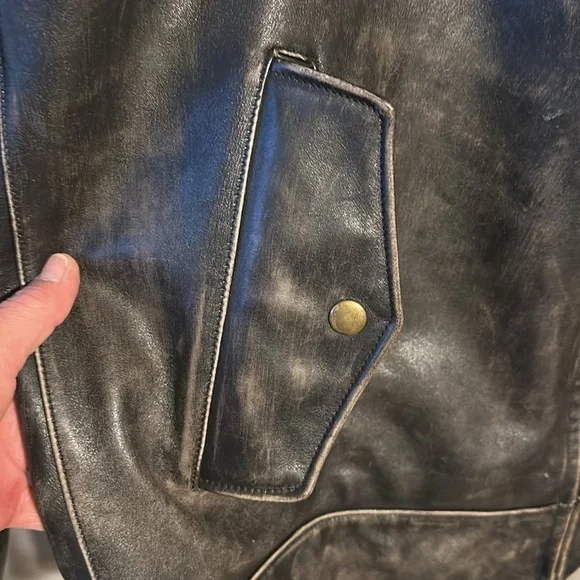 GAP Brand VINTAGE. Mens Size 2XX Genuine Leather Bomber Jacket Like New! - Picture 4 of 16